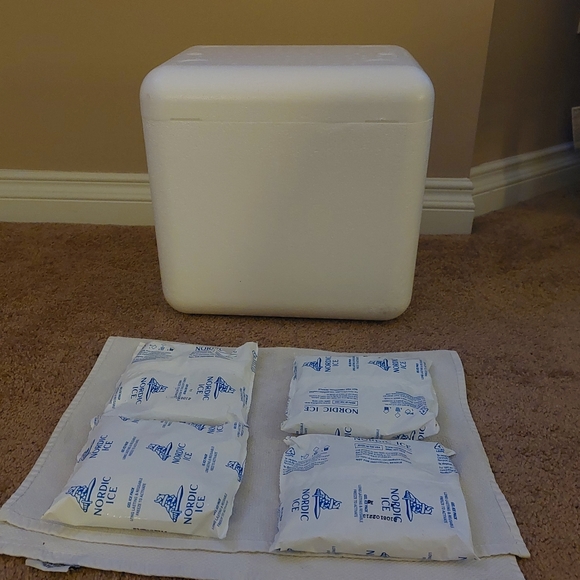 Unknown Storage & Organization Styrofoam Cooler And 4 Reusable